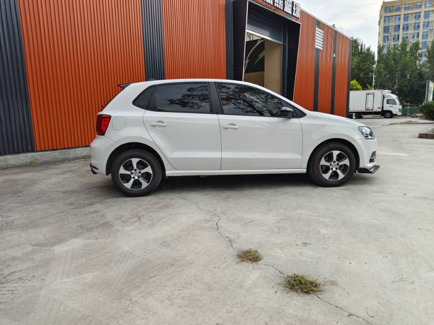 Volkswagen Polo 2015 #4 Volkswagen Polo 2015 car image #4