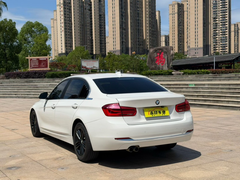 BMW 3 Series 2017 #9 BMW 3 Series 2017 car image #9
