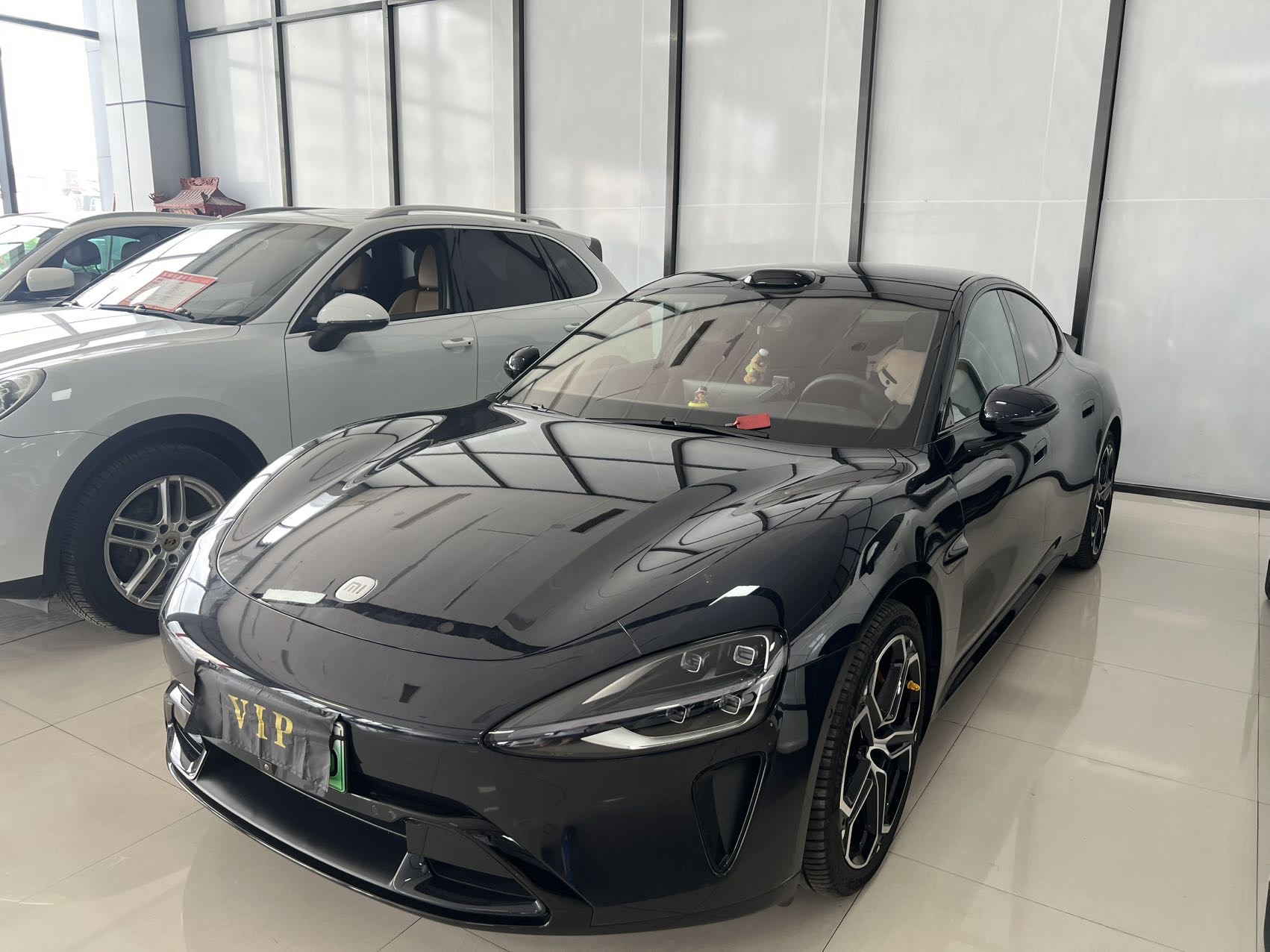 MI SU7 2025 car image 