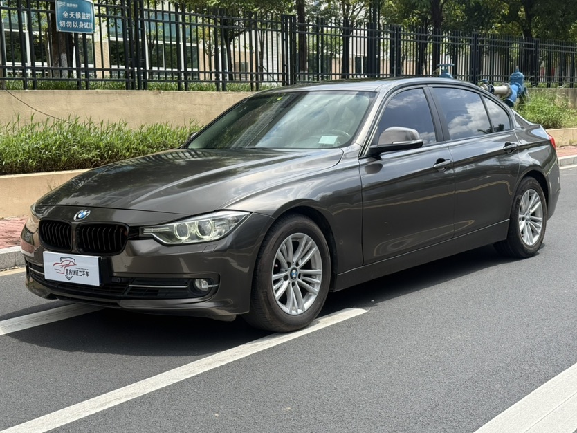 BMW 3 Series 2014 car image 