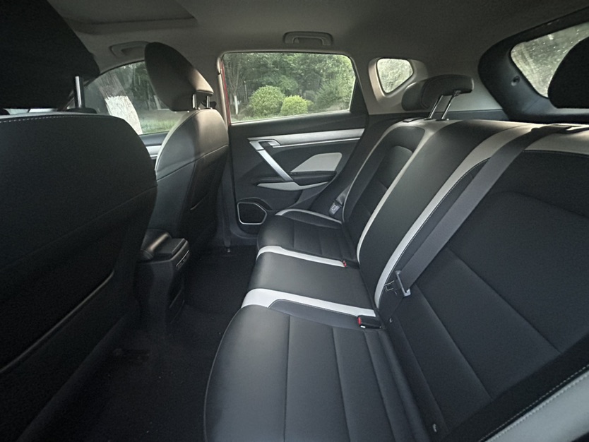 GEELY Coolray 2020 #8 GEELY Coolray 2020 car image #8