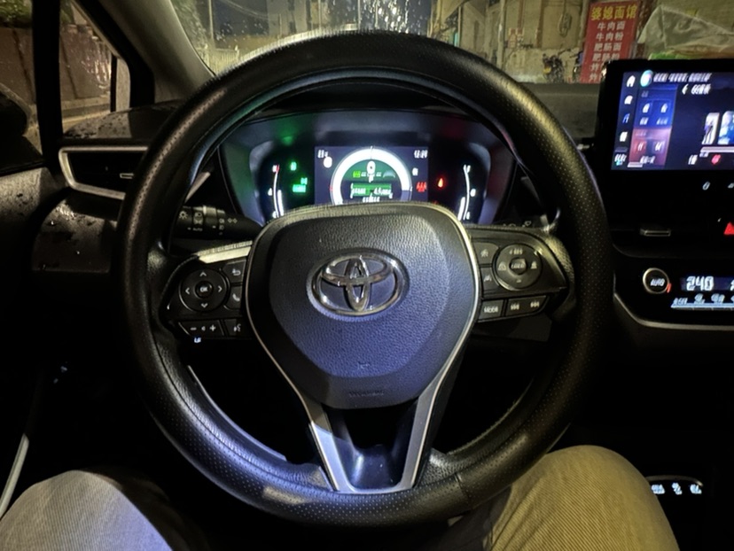 Toyota Corolla 2023 car image #5