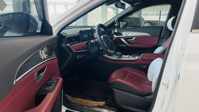 Jetour X70 PLUS 2024 car image #4