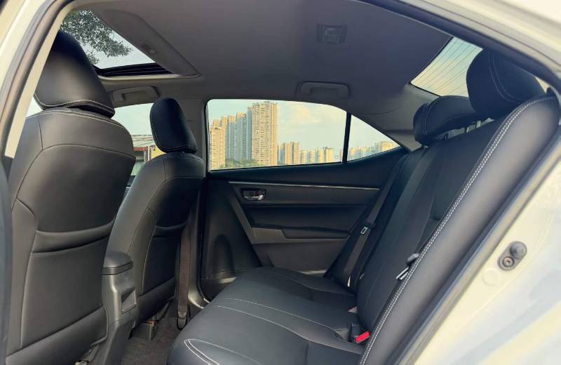 Toyota Corolla 2017 car image #8