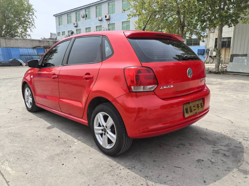 Volkswagen Polo 2012 #4 Volkswagen Polo 2012 car image #4