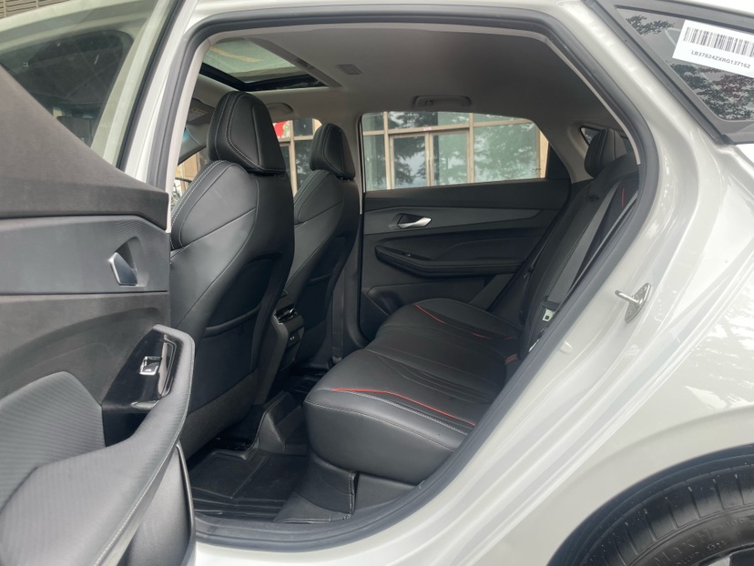 GEELY Binray 2025 car image #6