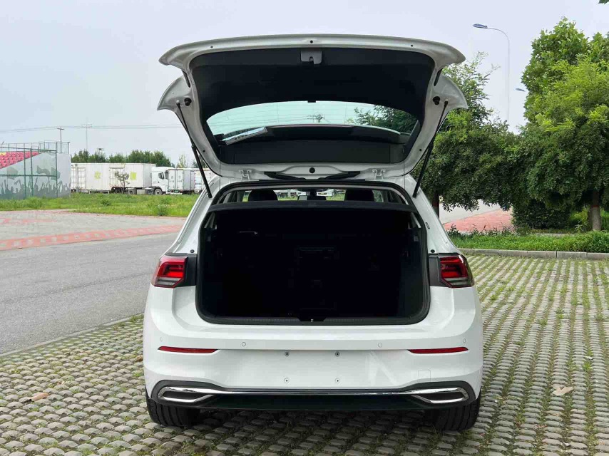 Volkswagen Golf 2022 #6 Volkswagen Golf 2022 car image #6