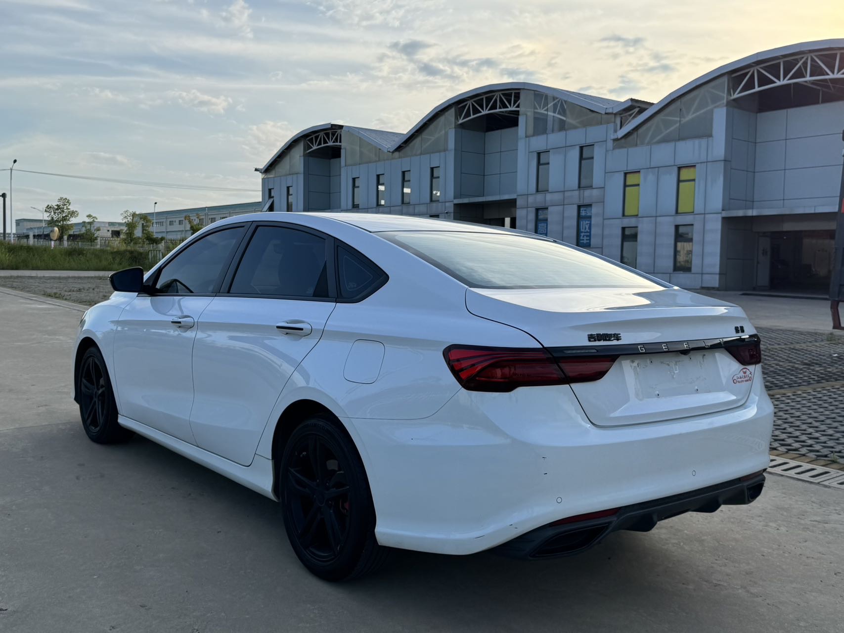 GEELY Binray 2021 car image #4