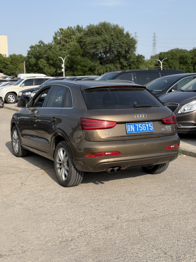 Audi Q3 2015 #4 Audi Q3 2015 car image #4