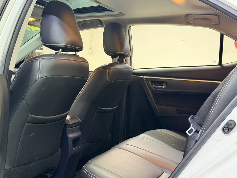 Toyota Corolla 2018 #6 Toyota Corolla 2018 car image #6