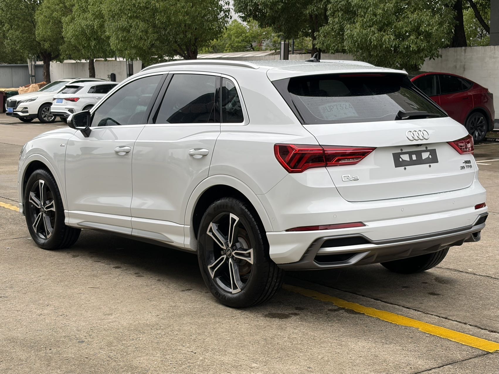 Audi Q3 2022 #11 Audi Q3 2022 car image #11
