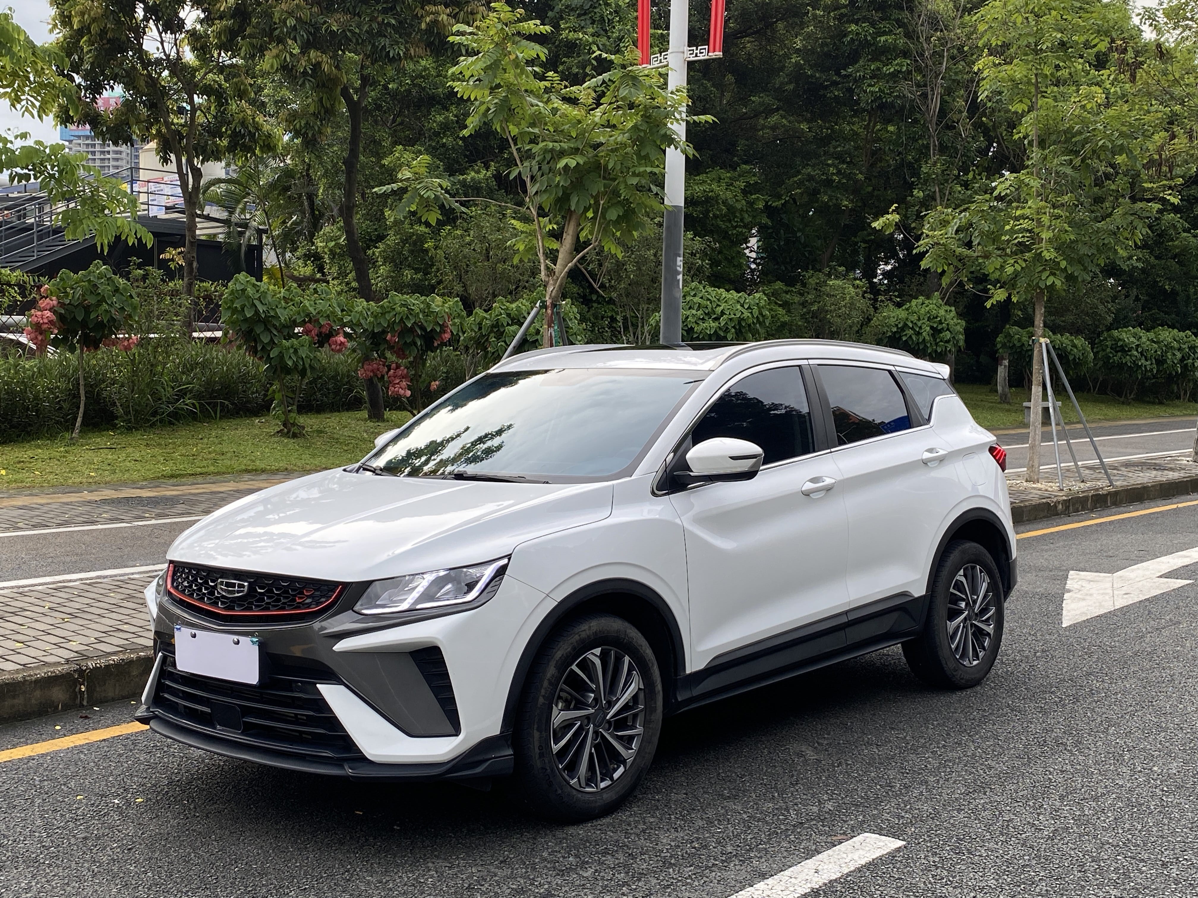 GEELY Coolray 2022 car image 