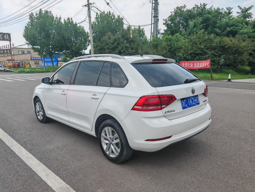 Volkswagen Santana 2018 car image #6