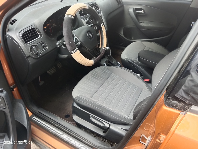 Volkswagen Polo 2019 #9 Volkswagen Polo 2019 car image #9