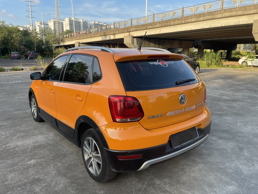 Volkswagen Polo 2012 car image #7