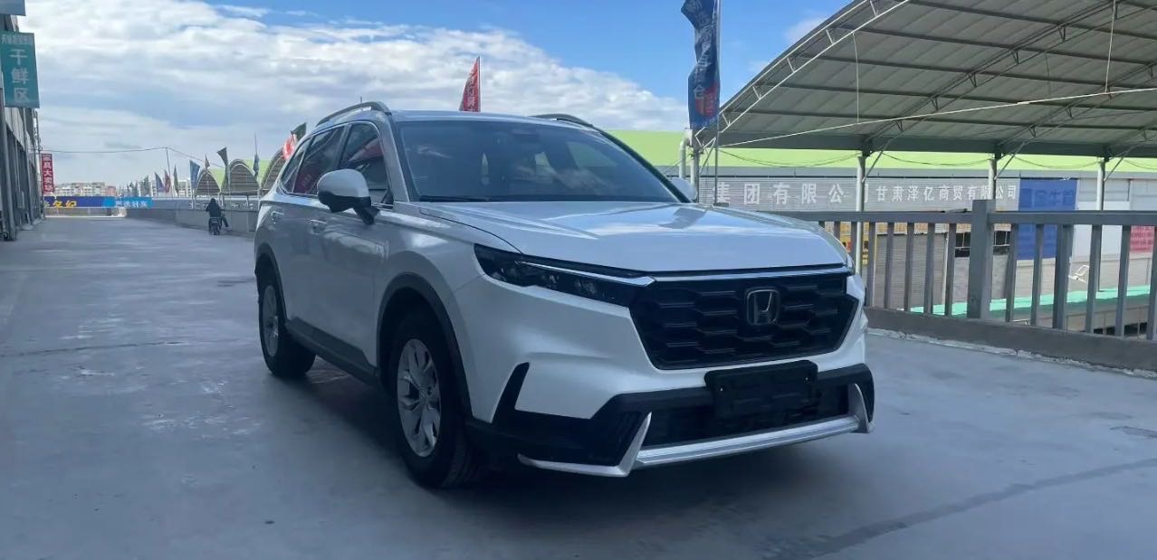 Honda CR-V 2023 #3 Honda CR-V 2023 car image #3