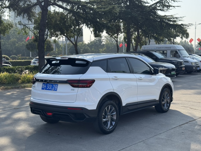 GEELY Coolray 2026 изображение автомобиля #7