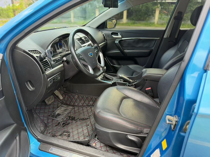 GEELY Emgrand 2015 #4 GEELY Emgrand 2015 car image #4