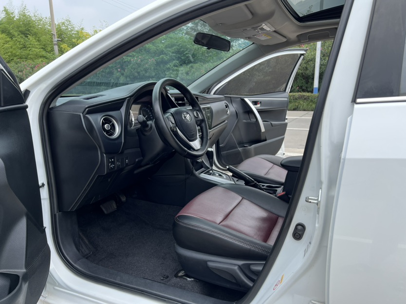 Toyota Corolla 2019 #8 Toyota Corolla 2019 car image #8