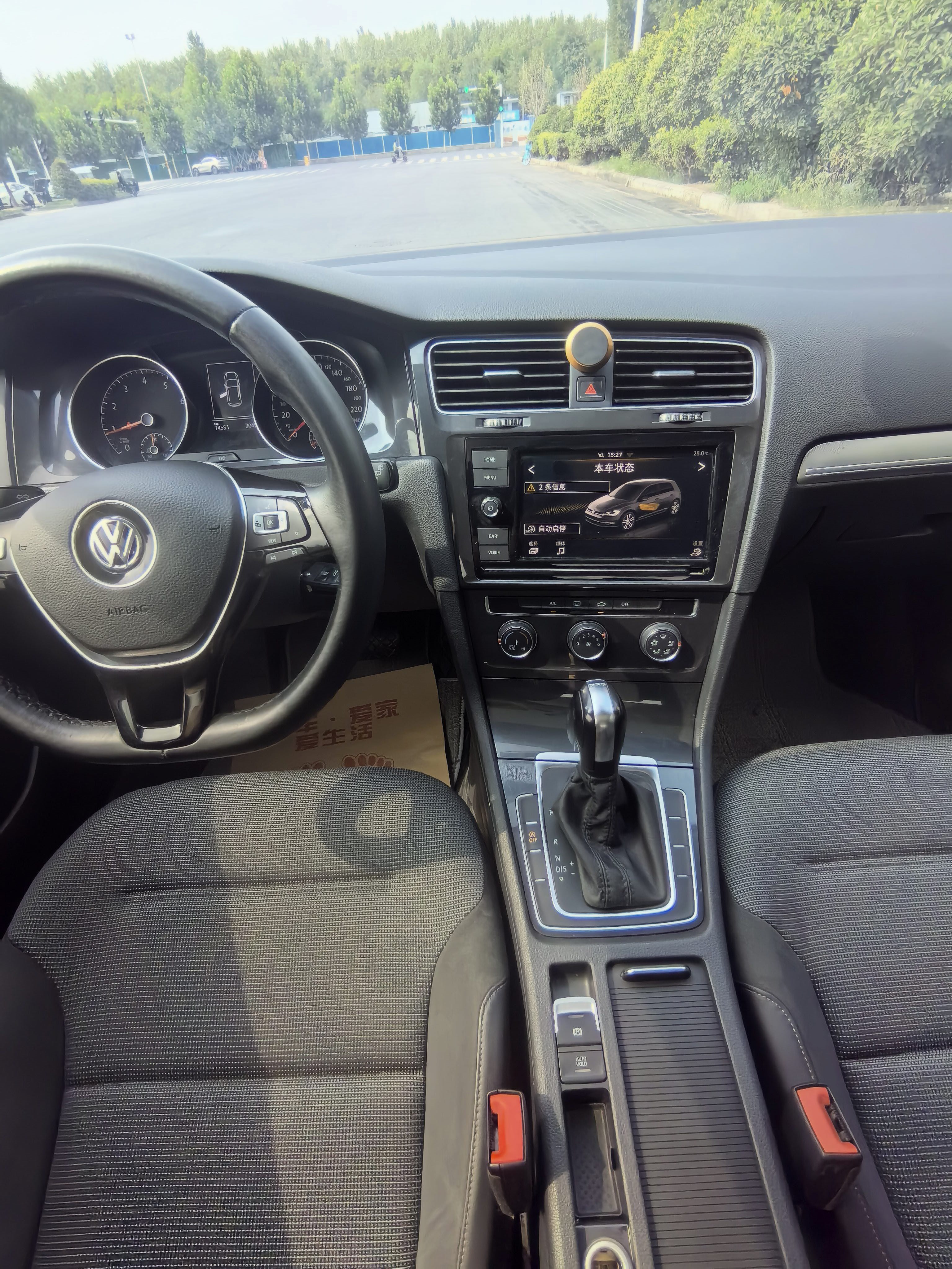 Volkswagen Golf 2019 #11 Volkswagen Golf 2019 car image #11