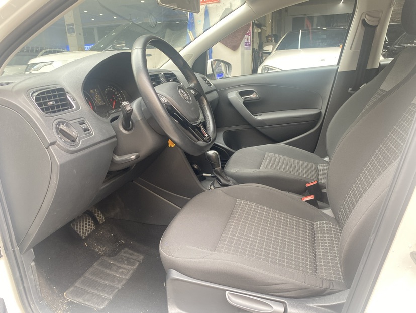 Volkswagen Polo 2016 #5 Volkswagen Polo 2016 car image #5