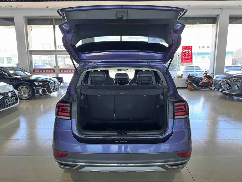 Volkswagen T-Cross 2021 imagem de carro #6