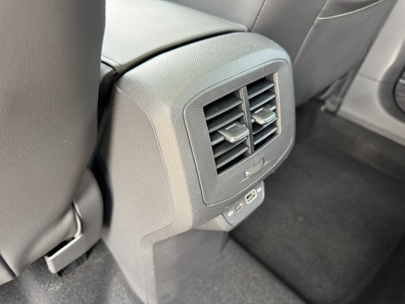 Volkswagen T-Cross 2022 #11 Volkswagen T-Cross 2022 car image #11
