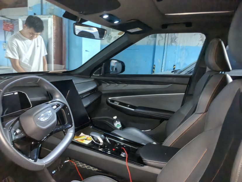 GEELY Boyue 2024 car image #3