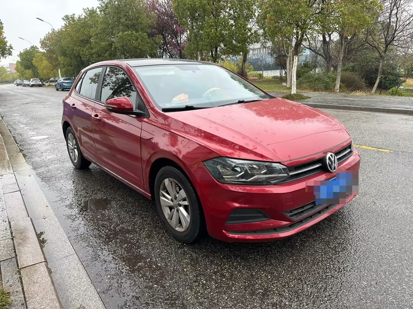 Volkswagen Polo 2020 car image #3