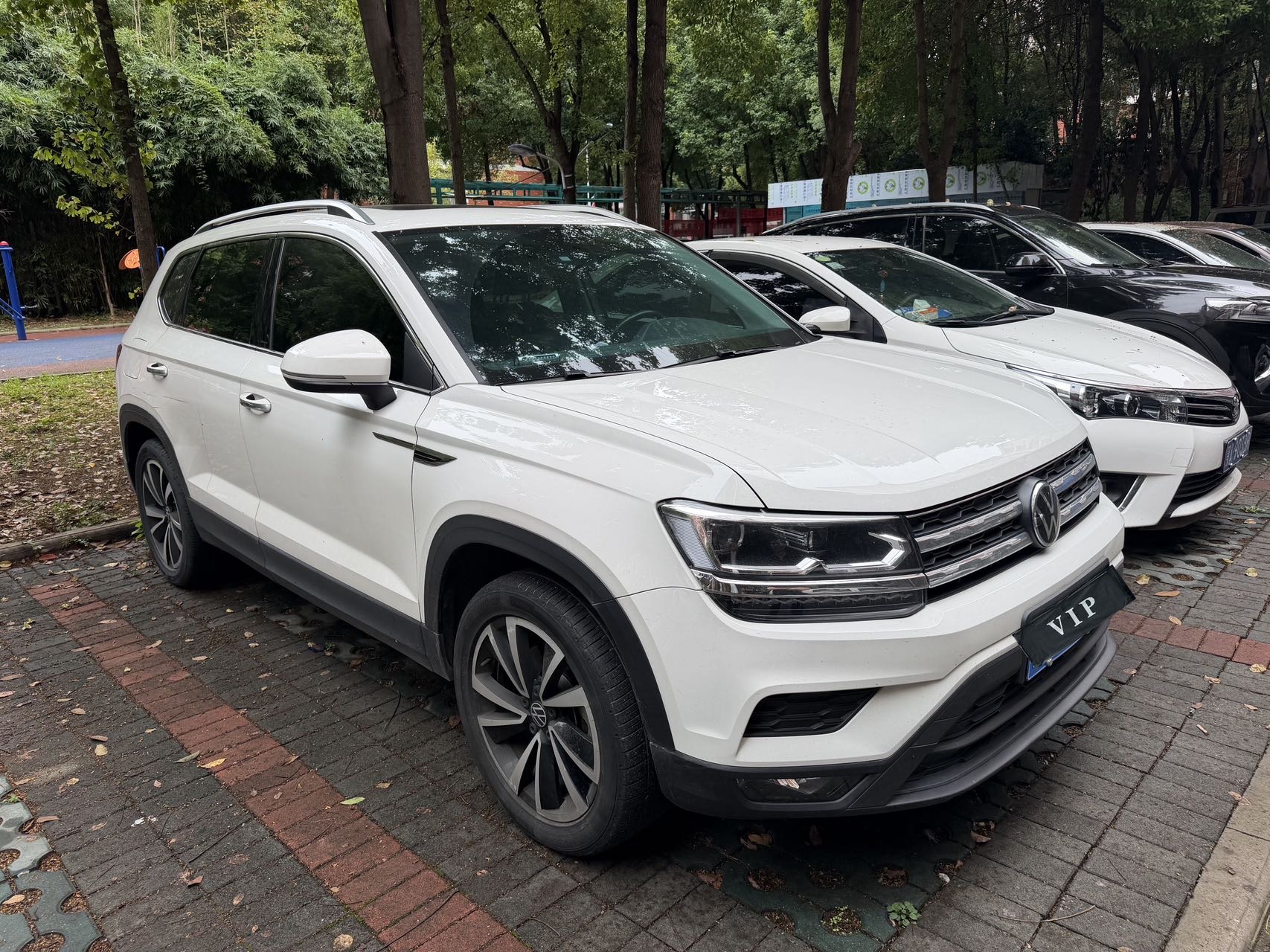 Volkswagen Tharu 2022 car image #3