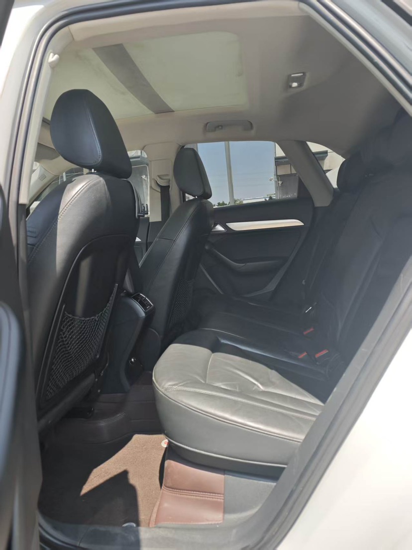 Audi Q3 2013 car image #5