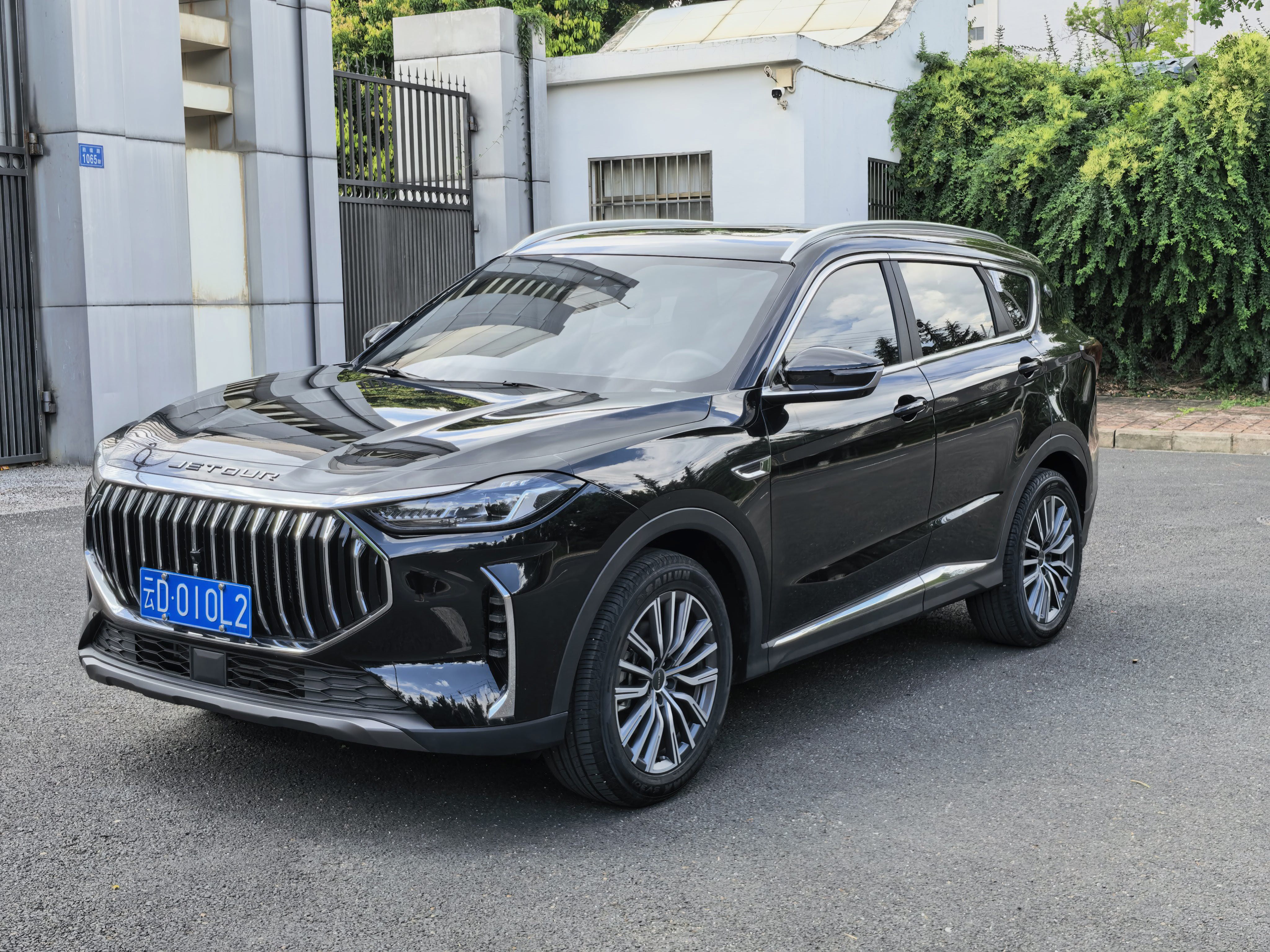 Jetour X70 PLUS 2025 Jetour X70 PLUS 2025 car image