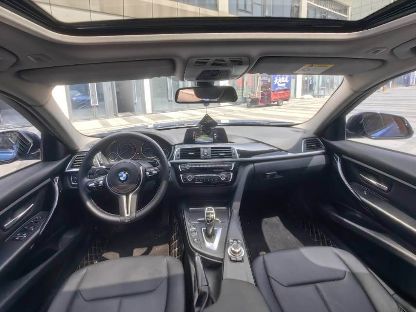 BMW 3 Series 2017 car image #8