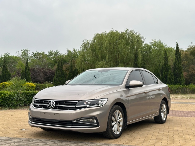 Volkswagen Bora 2021 car image 