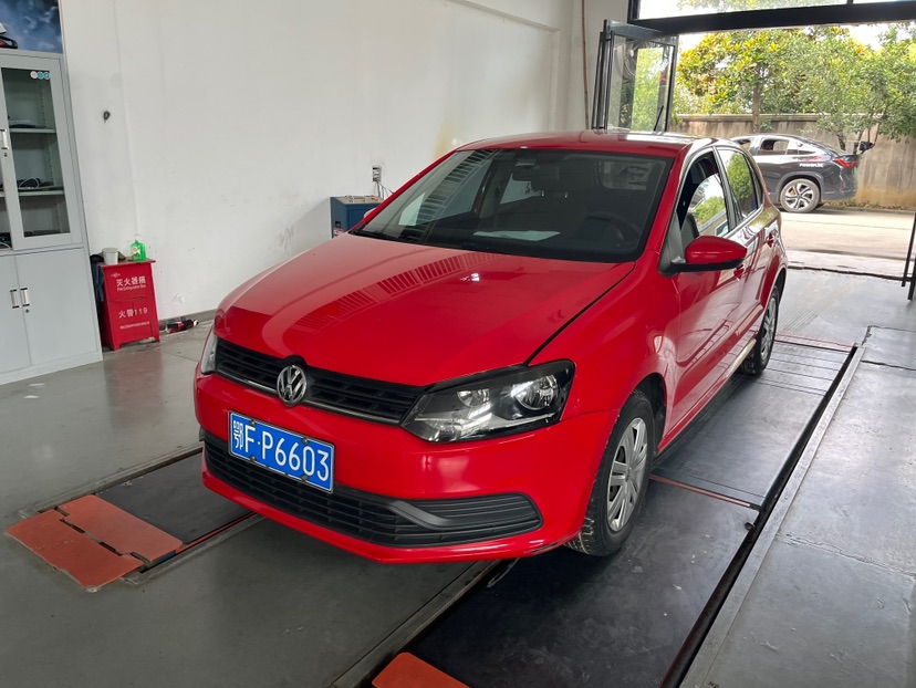 Volkswagen Polo 2017 Volkswagen Polo 2017 car image