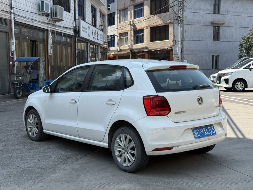 Volkswagen Polo 2015 #9 Volkswagen Polo 2015 car image #9