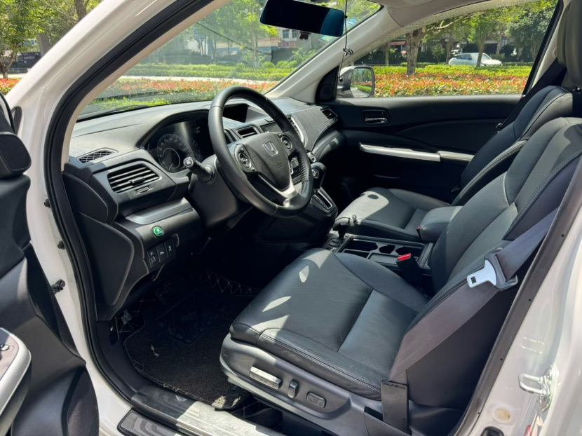 Honda CR-V 2015 car image #3