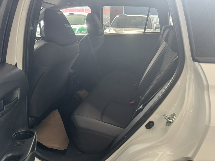 Toyota Corolla Cross 2023 صورة سيارة #5