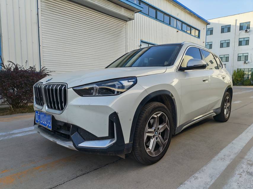 BMW X1 2023 #2 BMW X1 2023 immagine di auto #2