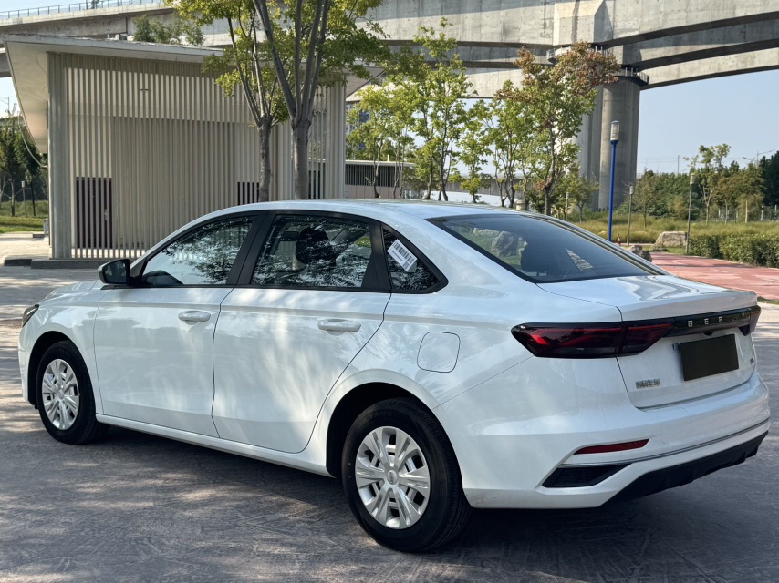 GEELY Emgrand 2024 #6 GEELY Emgrand 2024 car image #6
