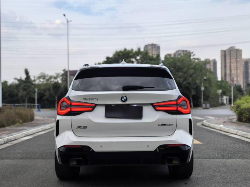 BMW X3 2022 صورة سيارة #5