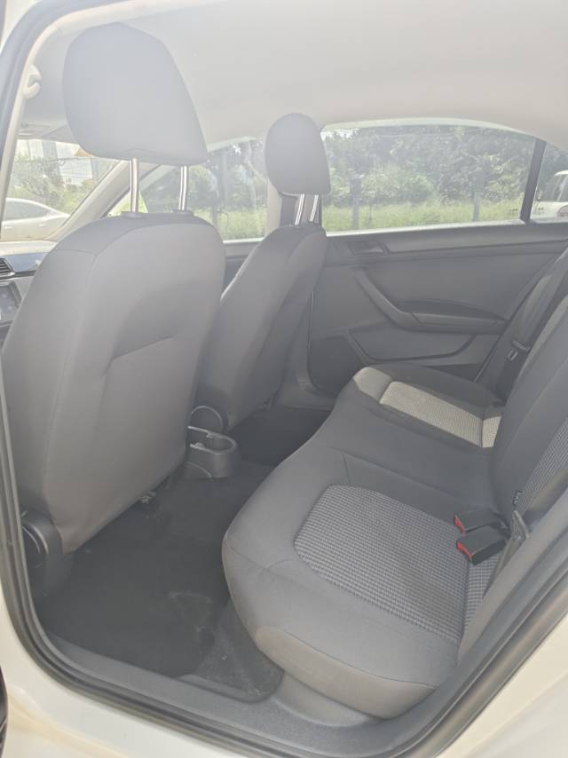 Volkswagen Santana 2018 car image #7