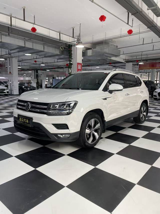 Volkswagen Tharu 2021 car image 