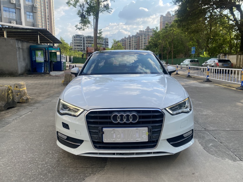 Audi A3 2014 car image #2