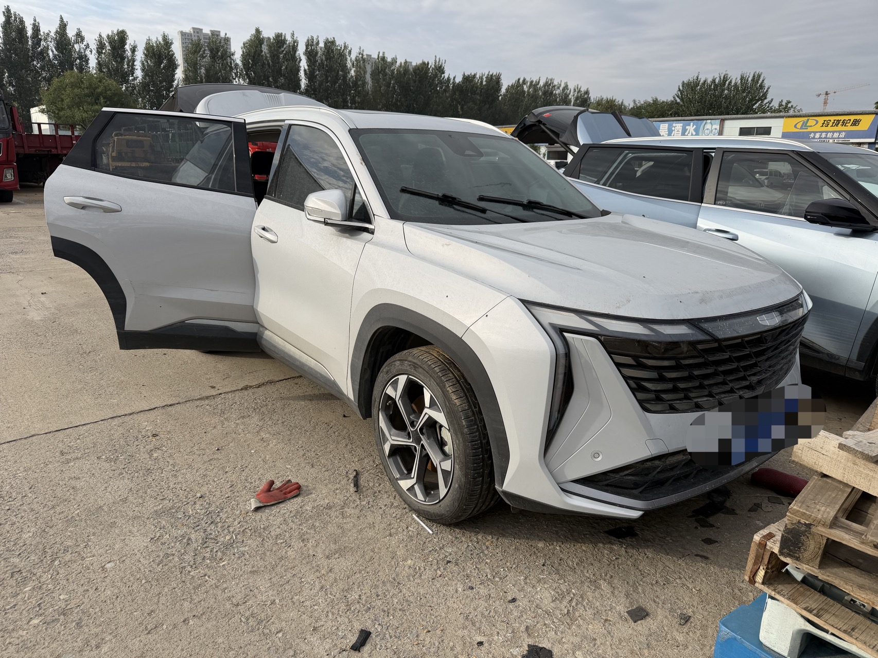 GEELY Boyue L 2024 GEELY Boyue L 2024 car image