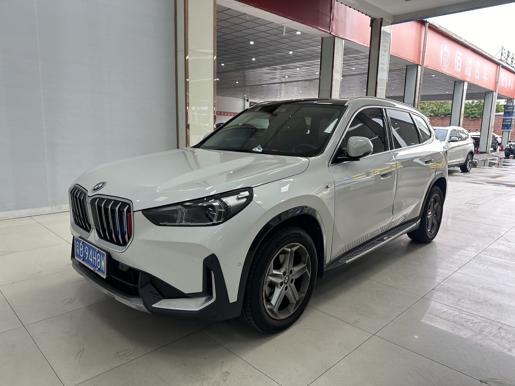 BMW X1 2024 BMW X1 2024 car image