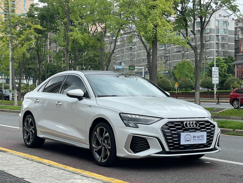 Audi A3 2023 car image #3