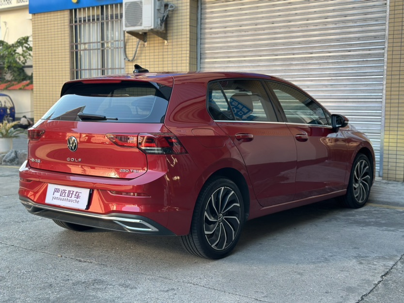 Volkswagen Golf 2021 #9 Volkswagen Golf 2021 صورة سيارة #9