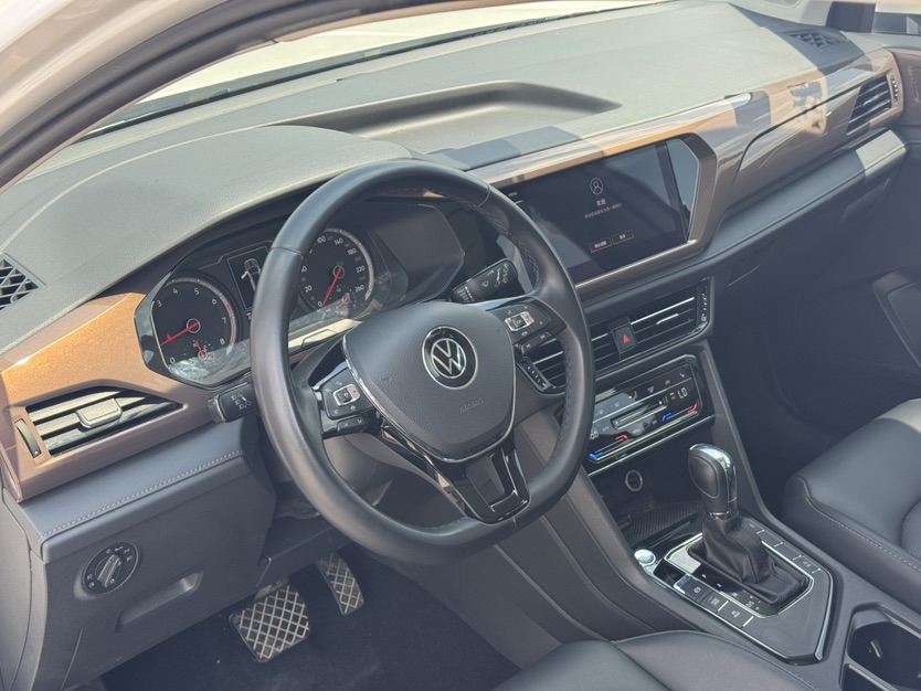Volkswagen Tharu 2021 #5 Volkswagen Tharu 2021 car image #5