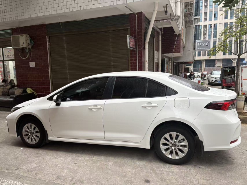 Toyota Corolla 2023 car image #9
